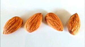 Almond Face Tips
