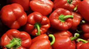 Red capsicum benefits in telugu